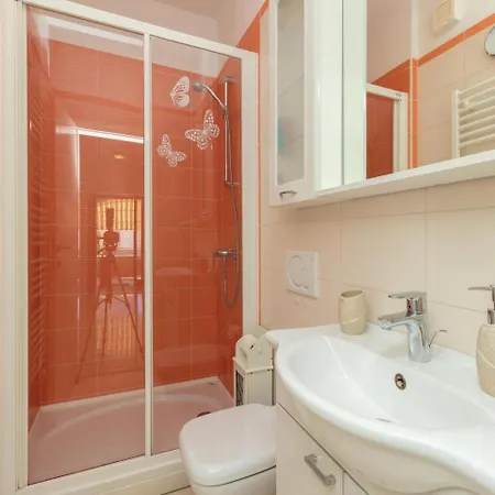 公寓 Two-bedroom In 扎达尔